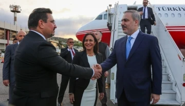 Venezuela Devlet Başkanı Maduro: &quot;Erdoğan’ın Filistin konusundaki duruşu dünya için örnek teşkil ediyor&quot;
