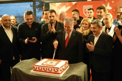 Veysel Bilen: &quot;2025’in Samsunspor için başarılarla geçmesini temenni ediyorum&quot;
