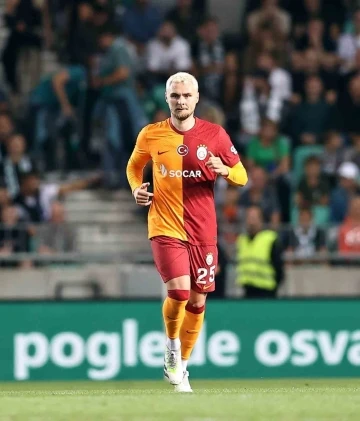 Victor Nelsson: &quot;Manchester United maçında oynamadığım için hayal kırıklığına uğradım&quot;
