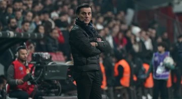 Vincenzo Montella, millilerin 21. yabancı teknik direktörü oldu