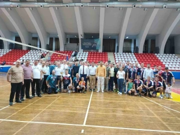 Voleybol Turnuvası’nda Aydın emniyeti şampiyon oldu
