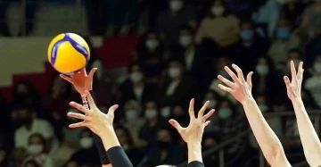 Voleybolda 8 takım liglerden çekildi
