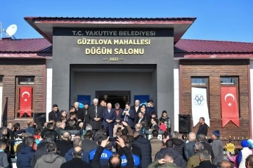 Yakutiye Belediyesi tarafından Güzelova Mahallesi’nde yaptırılan muhtarlık binası ve düğün salonu hizmete açıldı
