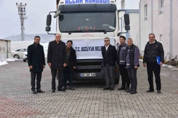 Yardım tırı Hatay’a doğru yola çıktı
