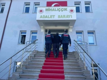 Yaşlı adamı sopayla döverek öldüren şahıs tutuklandı
