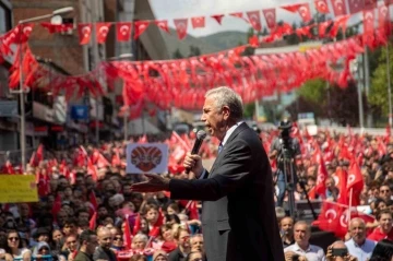 Yavaş: “Seçimde oy kullanacak herkes, nereye oy verirse versin onların iradesi azizdir”
