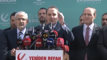 Yeniden Refah Partisi yoluna tek başına devam etme kararı aldı
