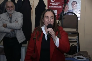 Yeniden Refah’tan Canan Uçar’a yalanlama: “Kimseyi desteklemiyoruz”
