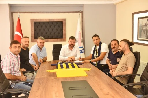 Yenişehir Belediyespor milli voleybolcu Mehmet Almaz’ı renklerine bağladı