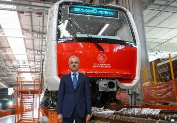 Yerli yapım sürücüsüz ilk metro aracı raylarda 