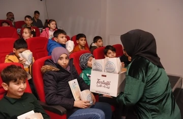 Yetim ve Öksüz  öğrenciler gençlik merkezinde etkinlikte buluştu
