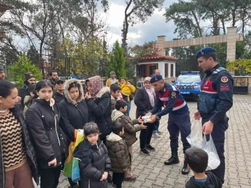 Yol kontrolünde 144 göçmen yakalandı
