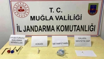 Yol kontrolünde uyuşturucu yakalandı
