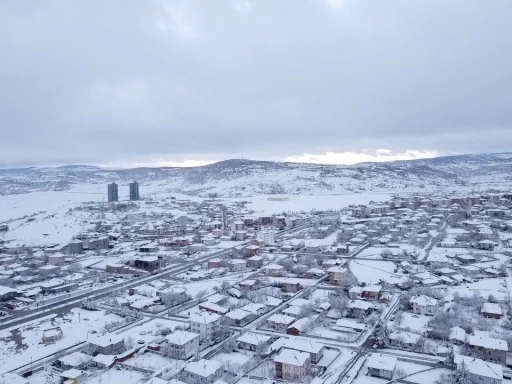 Yozgat’ta kar güzelliği drone ile görüntülendi
