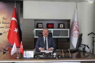 Yüksek İhtisas'da çığır açan Doç. Dr. Metin başhekimliği devrediyor