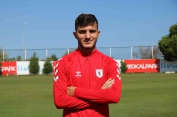 Yunus Emre Çift: &quot;Antalyaspor maçından 3 puanla dönüp, seri yakalamak istiyoruz&quot;
