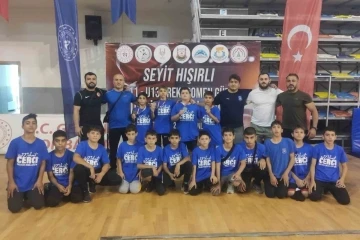 Yunusemreli güreşçiler Şanlıurfa’da Manisa’nın gururu oldu
