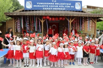 Yunusemreli minikler 23 Nisan coşkusunu yaşadı
