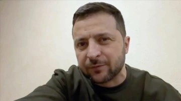 Zelenskiy, Ukrayna'ya saldırı emrini verenlerin "affedilmeyeceğini" söyledi