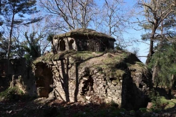 Zirveye gizlenmiş 900 yıllık manastır, doğaseverlerin rotasına girmeye devam ediyor
